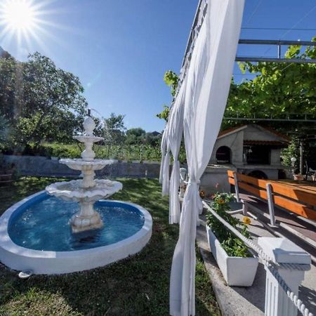 Apartments Mig - With Beautiful Garden Supetarska Draga Extérieur photo