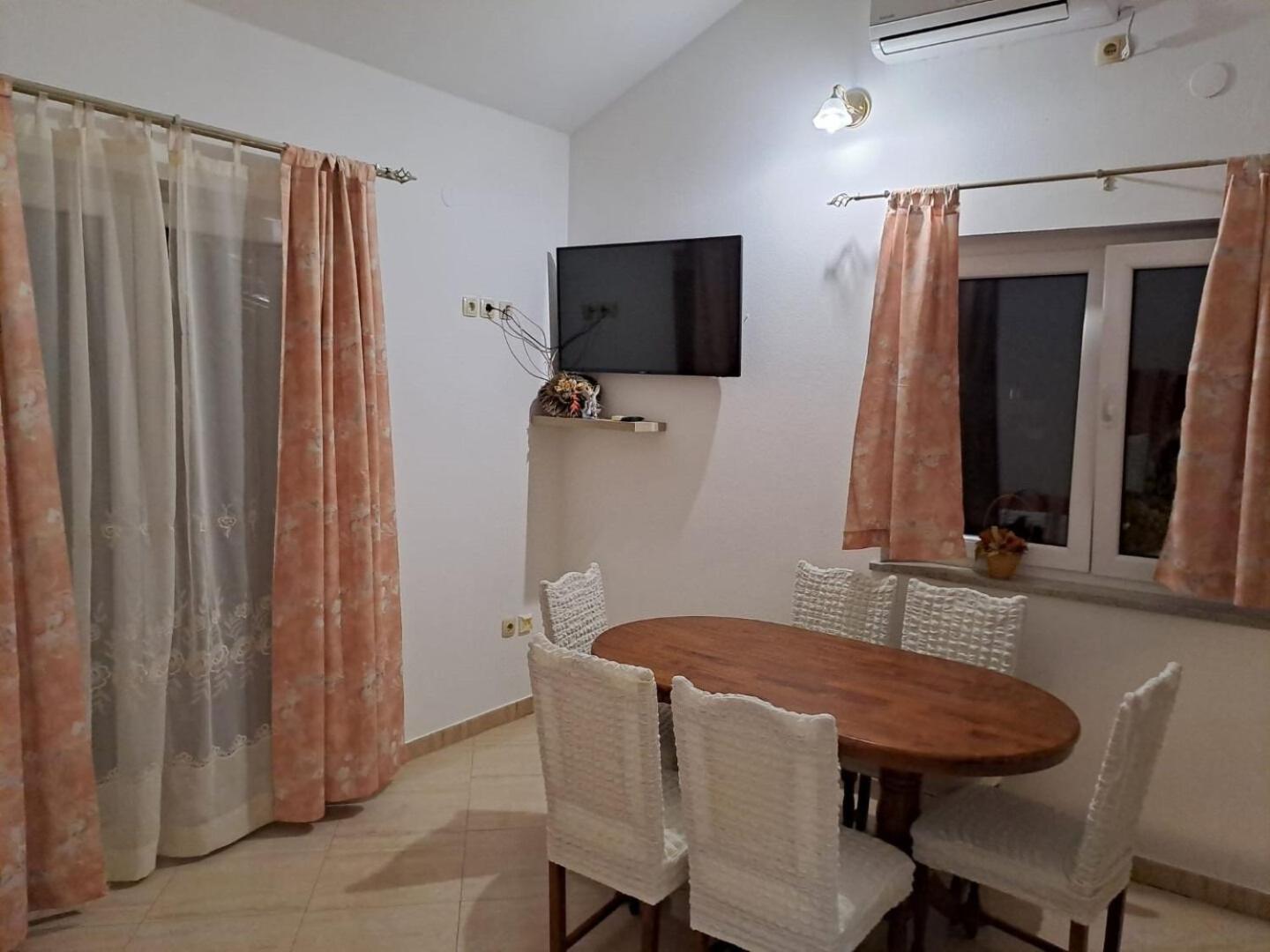 Apartments Mig - With Beautiful Garden Supetarska Draga Extérieur photo