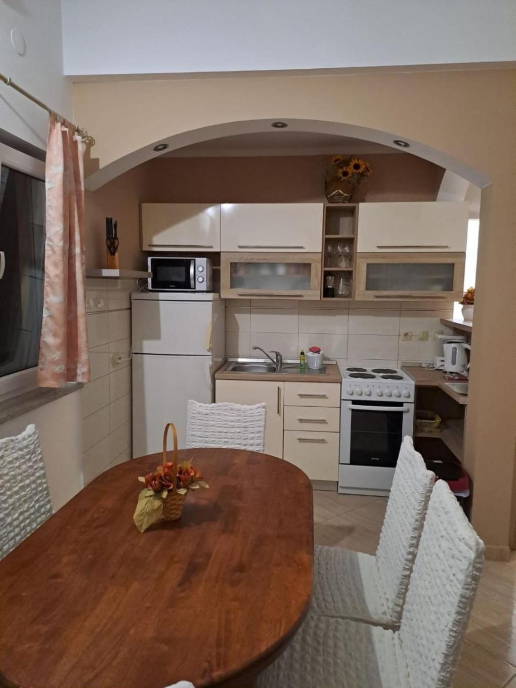 Apartments Mig - With Beautiful Garden Supetarska Draga Extérieur photo