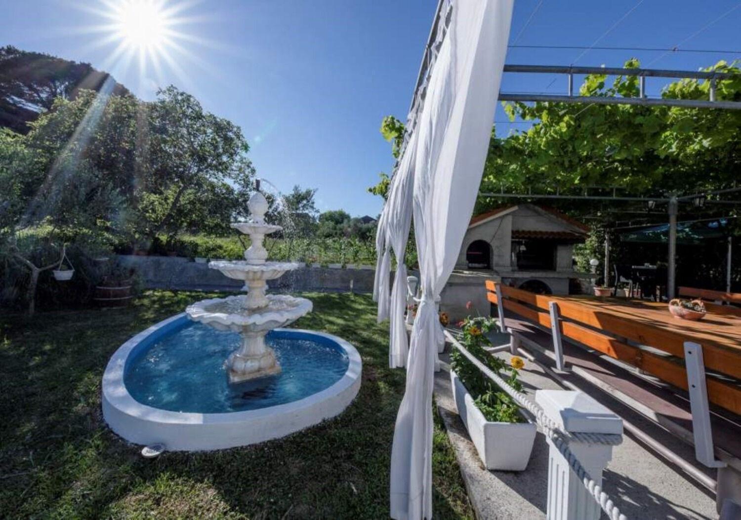 Apartments Mig - With Beautiful Garden Supetarska Draga Extérieur photo