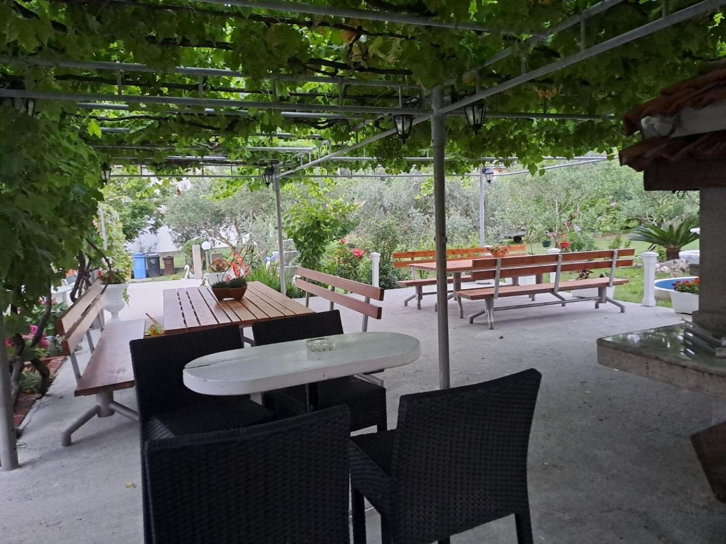 Apartments Mig - With Beautiful Garden Supetarska Draga Extérieur photo
