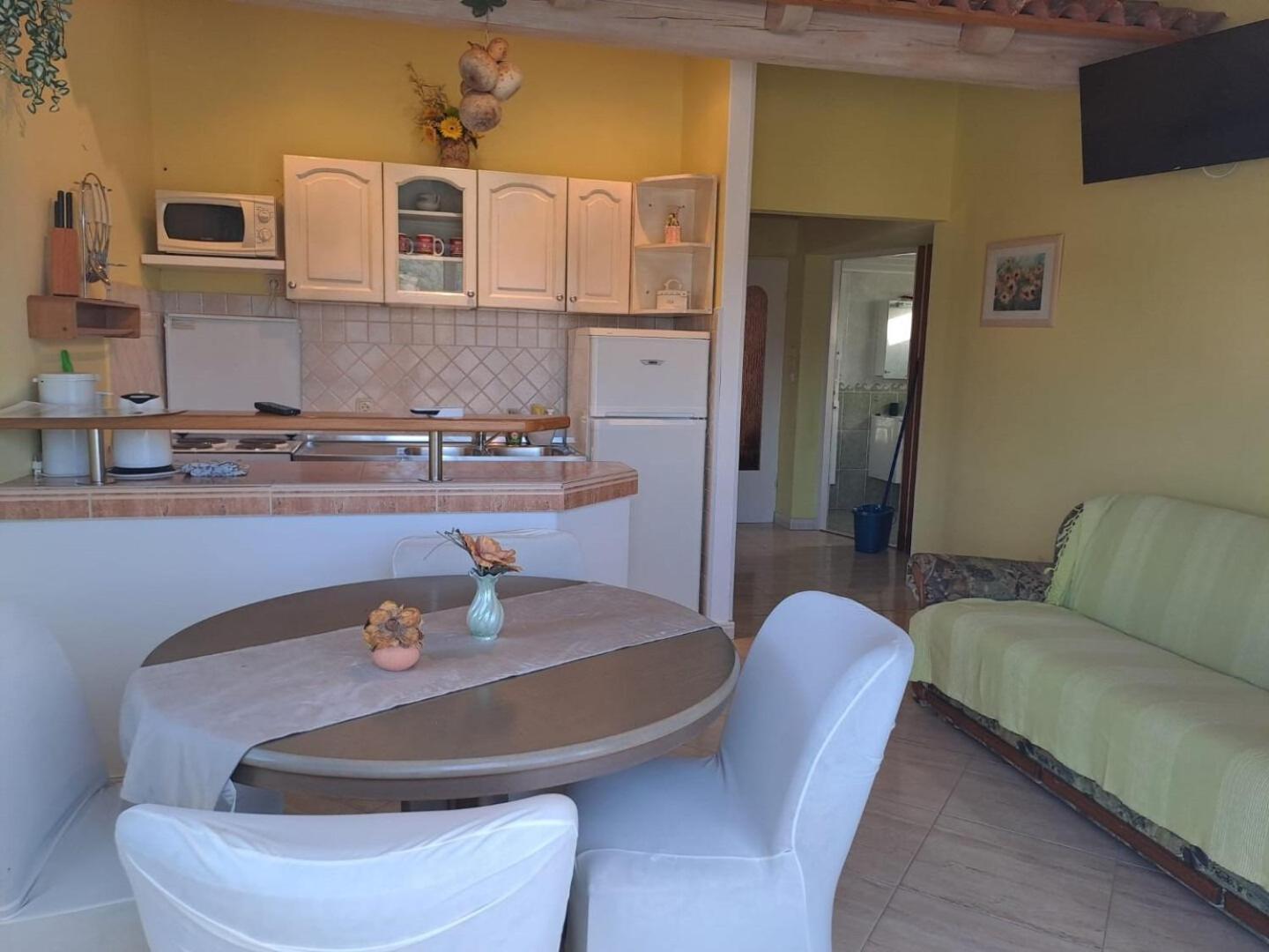 Apartments Mig - With Beautiful Garden Supetarska Draga Extérieur photo